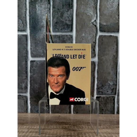 JAMES BOND 007 Corgi "Live & Let Die" Leyland Dbl Decker Bus (2000) #CC06101 NEW - Picture 4 of 9